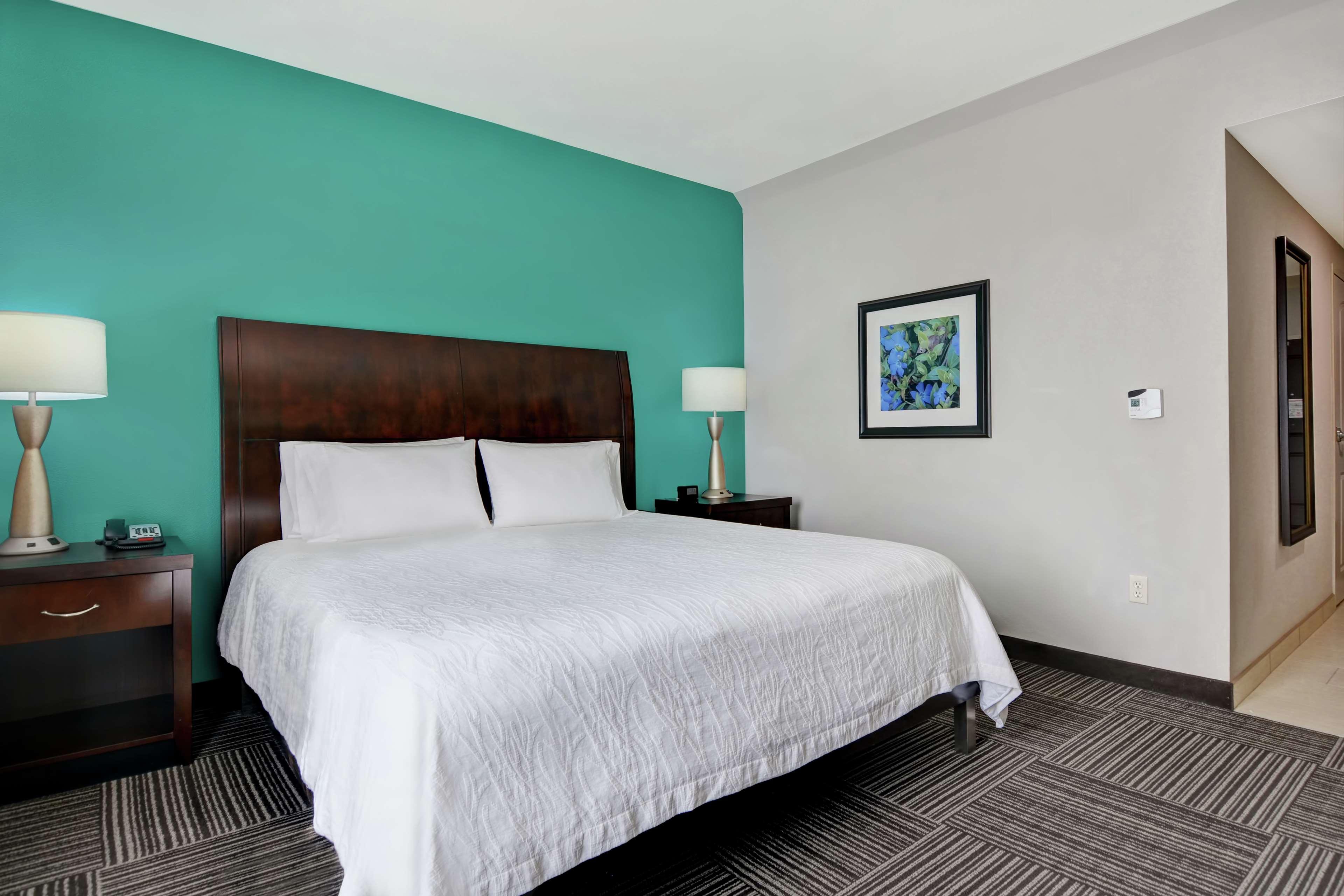 Hilton Garden Inn And Fayetteville Convention Center Extérieur photo