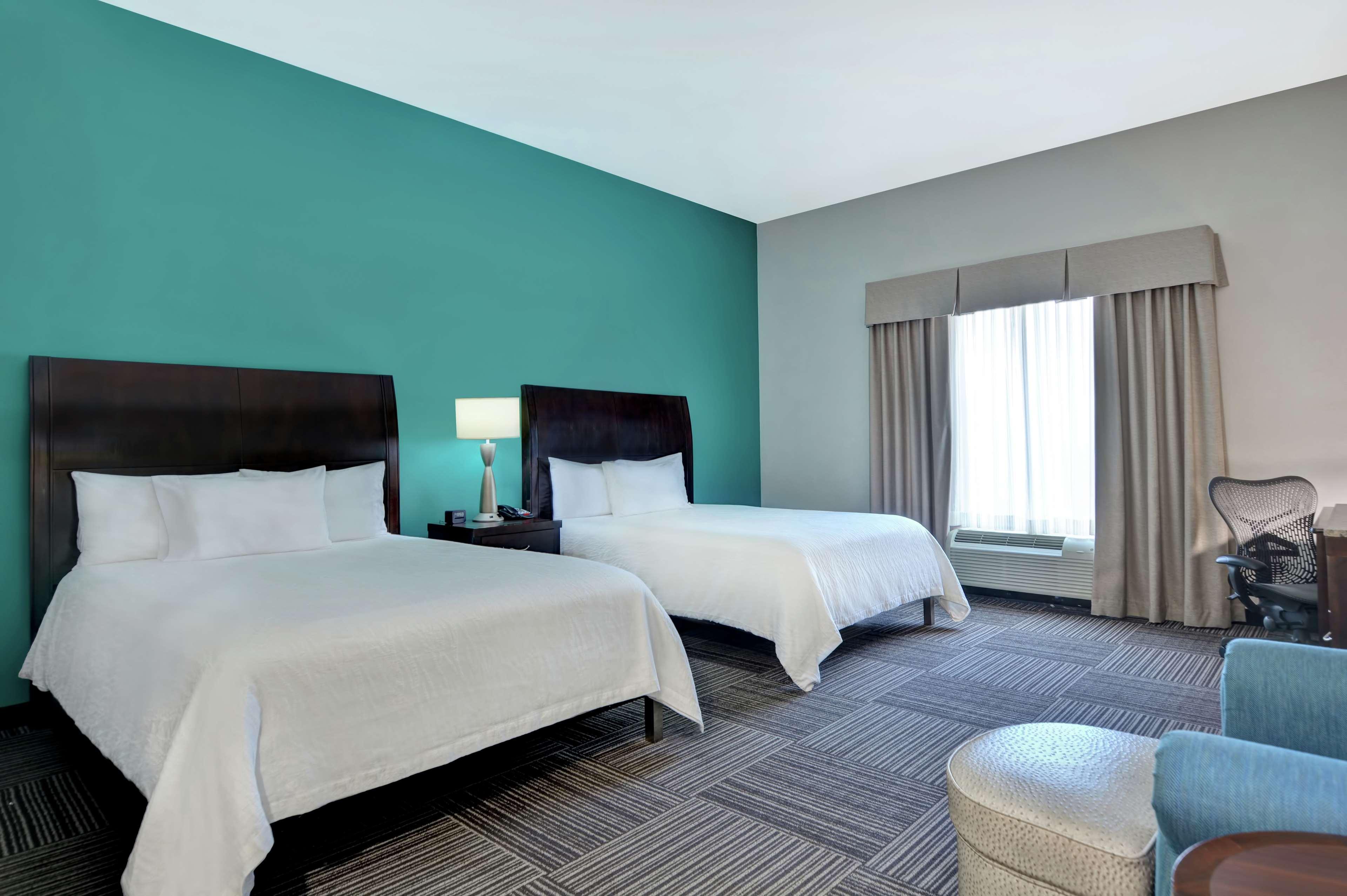 Hilton Garden Inn And Fayetteville Convention Center Extérieur photo