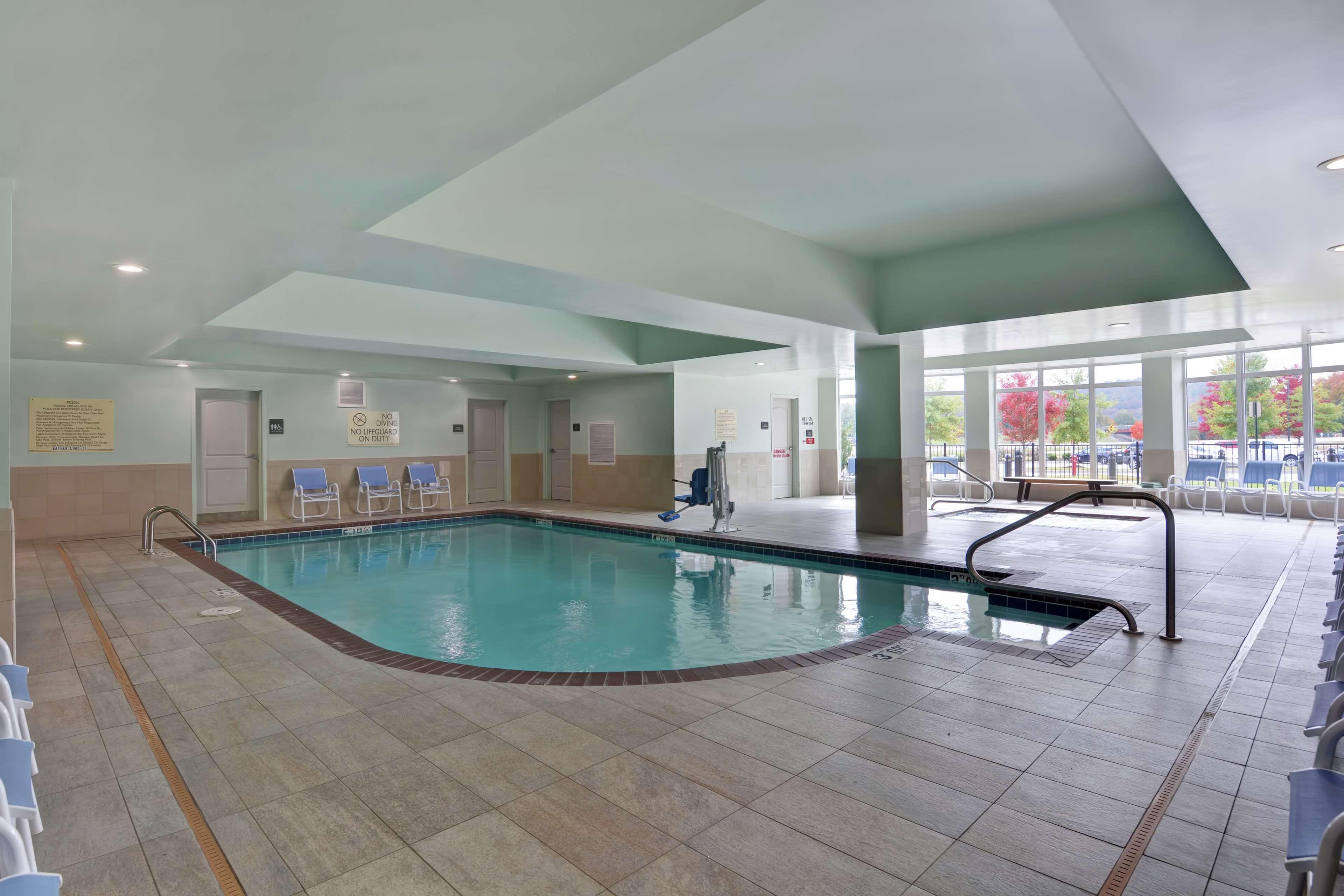 Hilton Garden Inn And Fayetteville Convention Center Extérieur photo