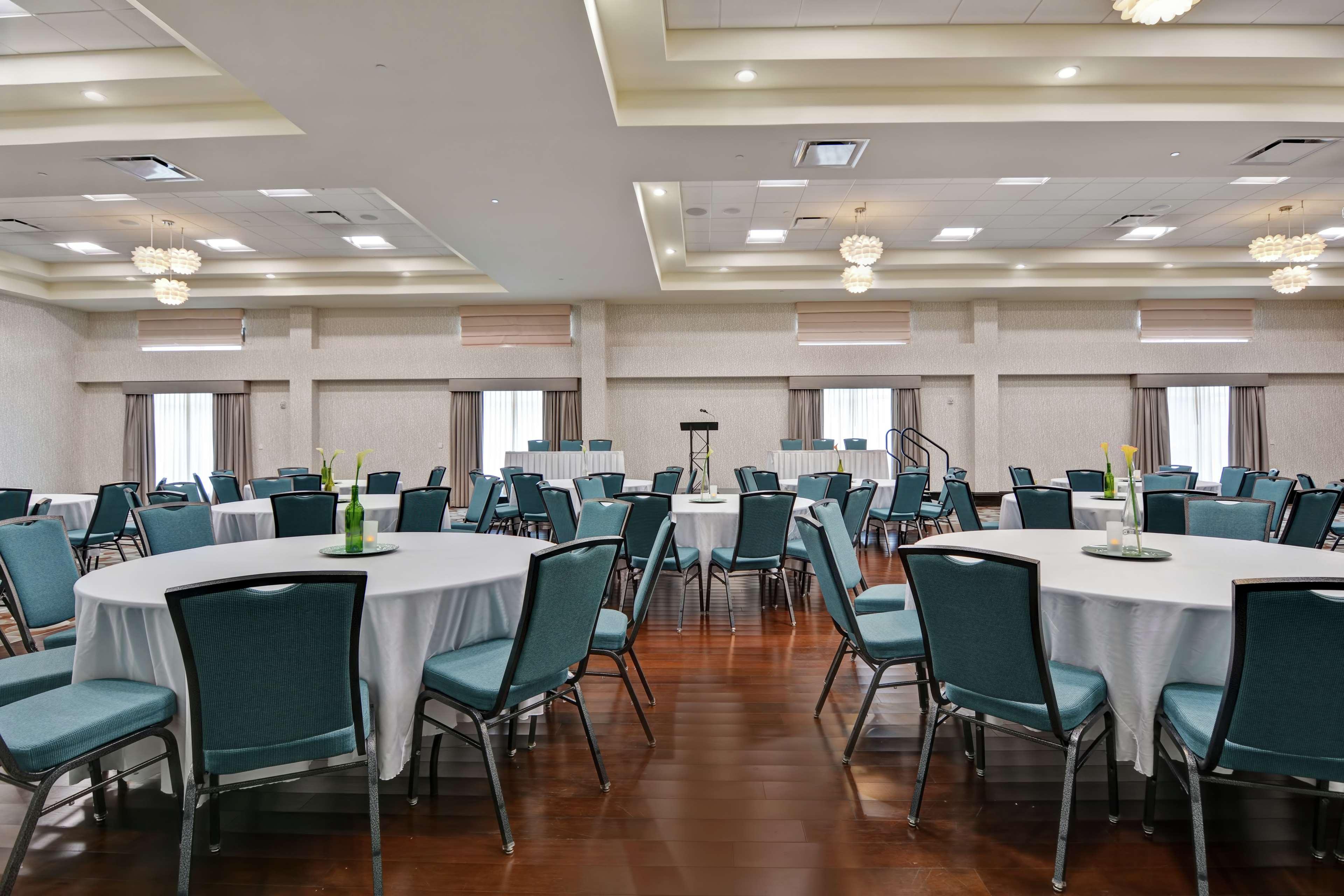 Hilton Garden Inn And Fayetteville Convention Center Extérieur photo