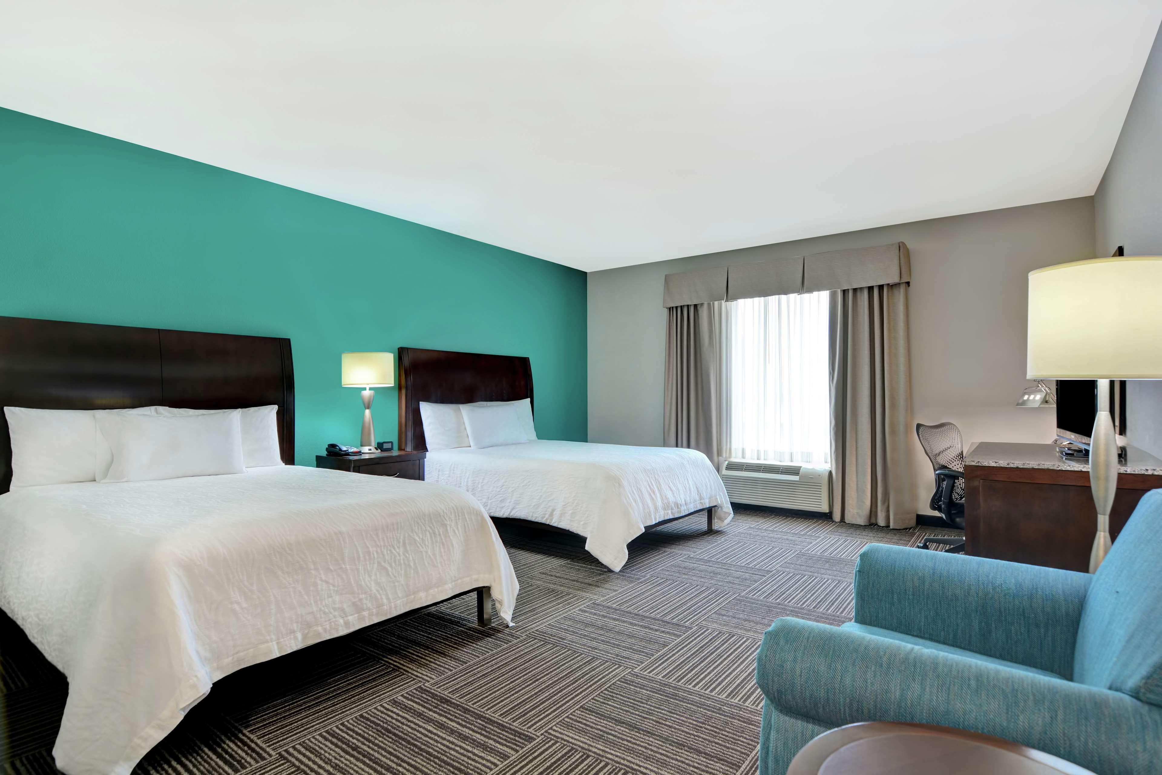 Hilton Garden Inn And Fayetteville Convention Center Extérieur photo