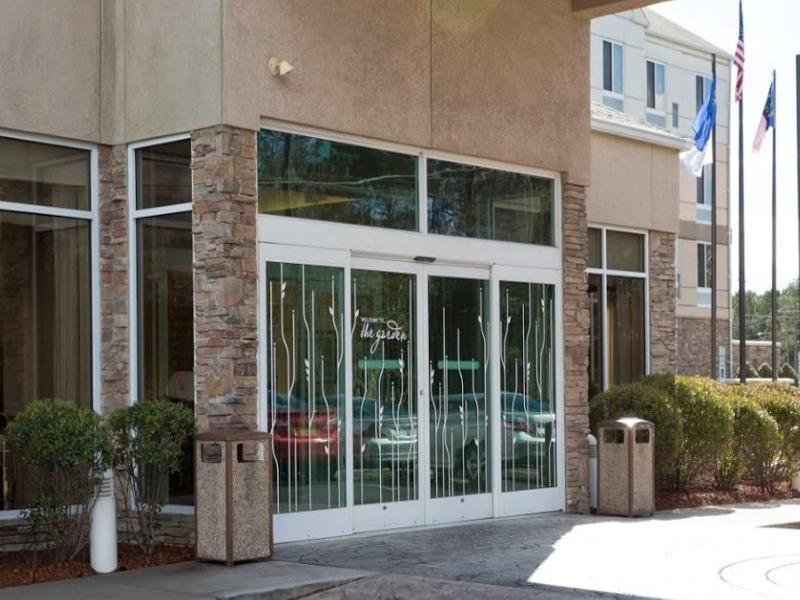 Hilton Garden Inn And Fayetteville Convention Center Extérieur photo
