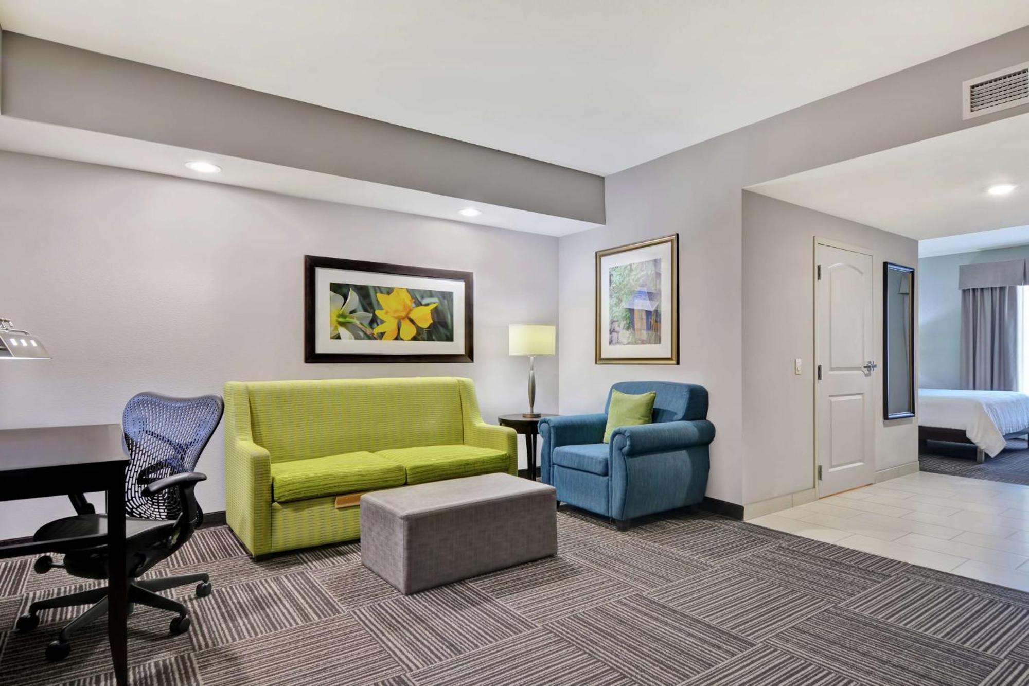 Hilton Garden Inn And Fayetteville Convention Center Extérieur photo