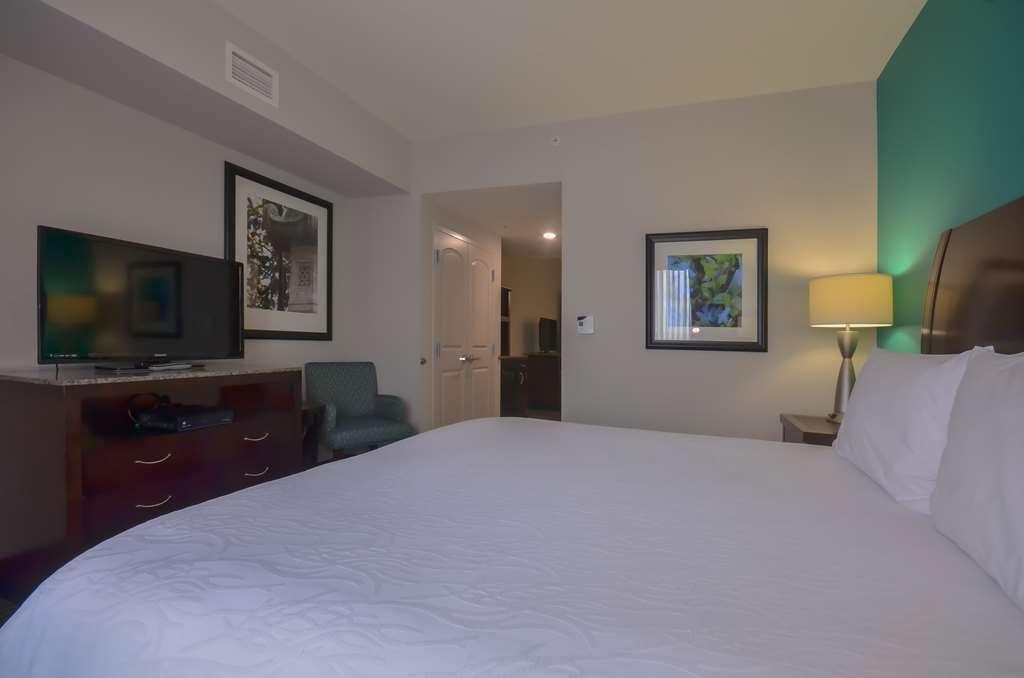 Hilton Garden Inn And Fayetteville Convention Center Chambre photo